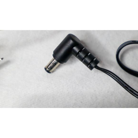 AC Adapter THX- 120400KV 12v 4Amp - Picture 4 of 4